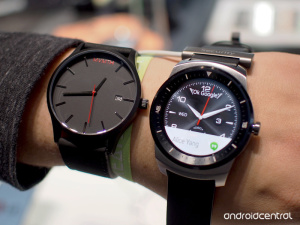 Watch R with Apple Watch