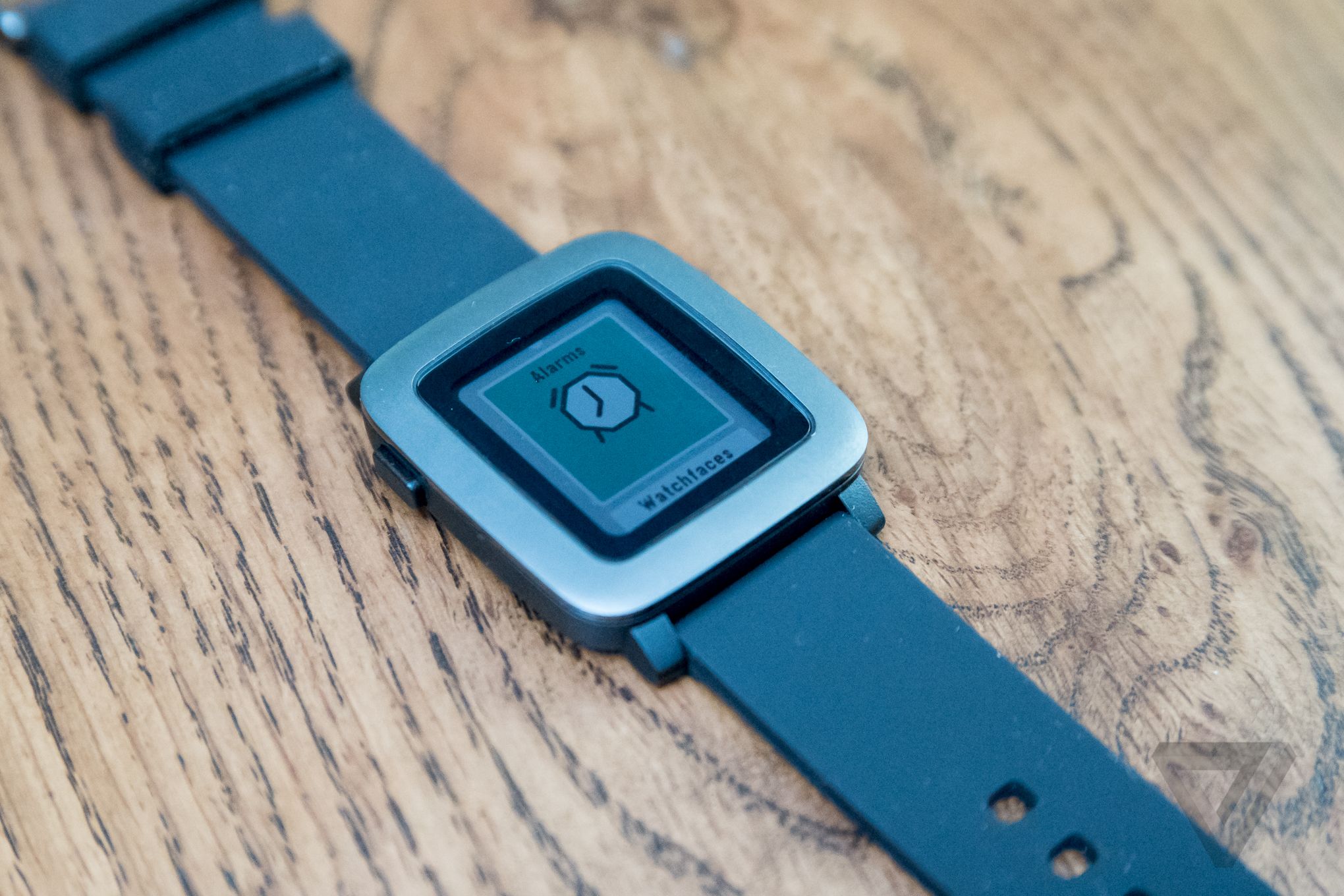 Do Not Panic: Pebble Time App for iOS is Here