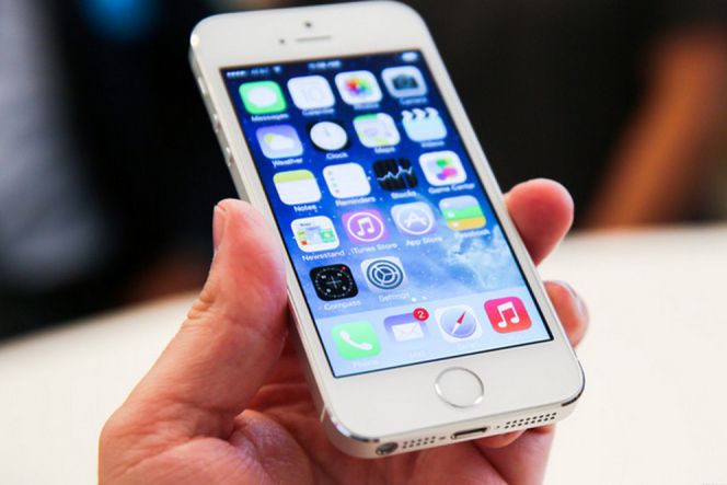 5 Best Features in iPhone SE - 4 inchi body size