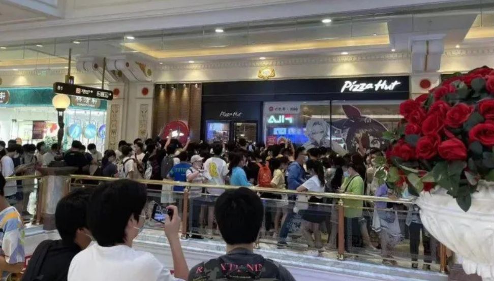 Genshin Impact Pizza Hut