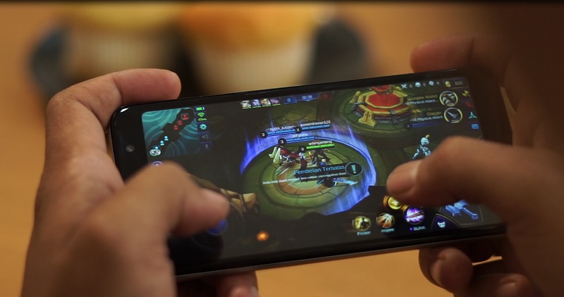 In the fast-paced world of Mobile Legends, lag stands as the ultimate enemy for gamers seeking victory in the Land of Dawn.