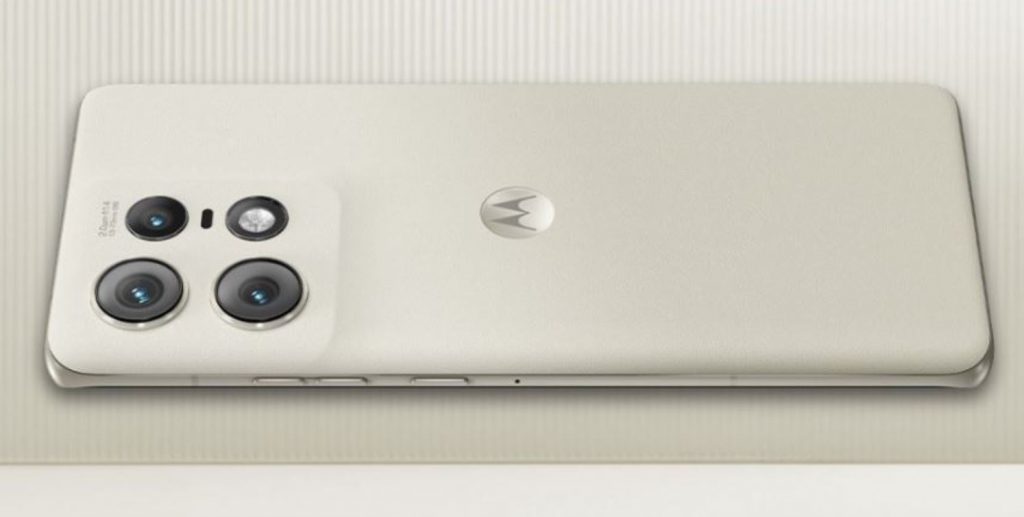 Motorola Add New Color to the Edge 50 Pro called Vanilla Cream