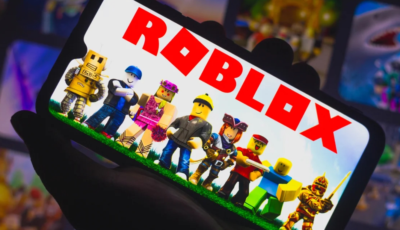 SimplyaLemon How to Protect Yourself from UGC Roblox Scam