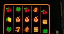 All 2 CloverPit Endings Guide, How to Unlock!