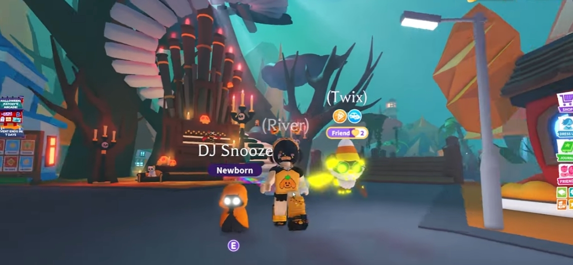 How to Get the Spotlight Key & Rune Badge Adopt Me Halloween Spotlight Event