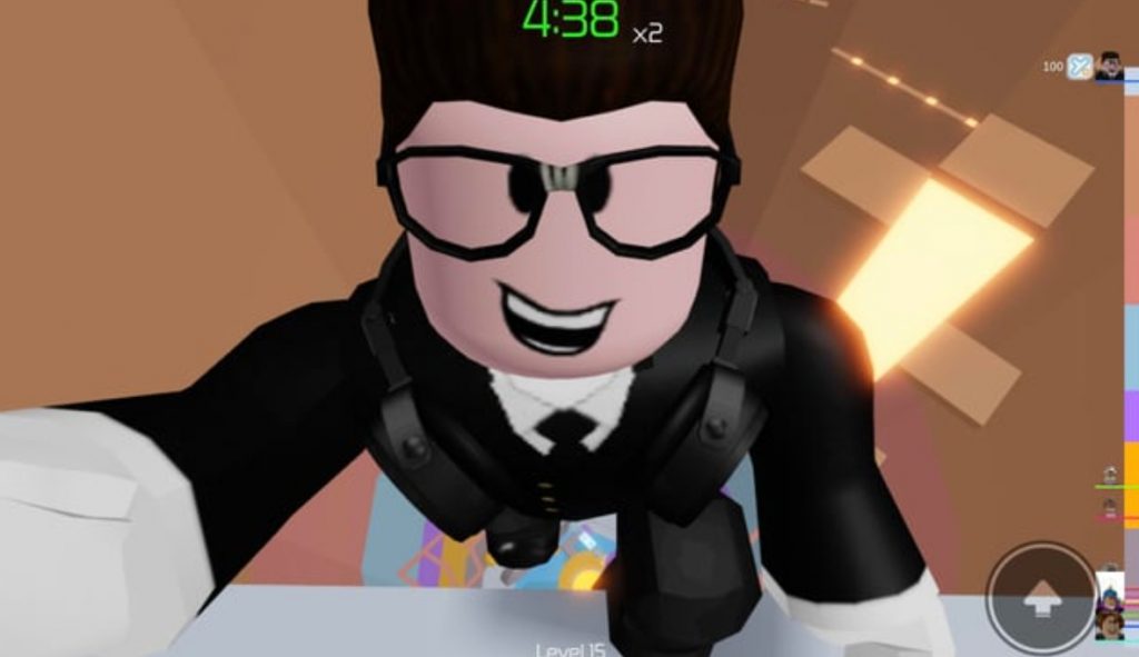 Roblox Will Soon Force Players to Take a Selfie for Verification